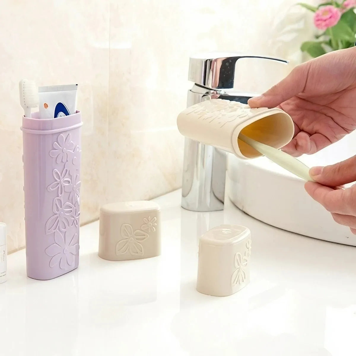Travel Toothbrush & Toothpaste Holder – Portable Storage Cup